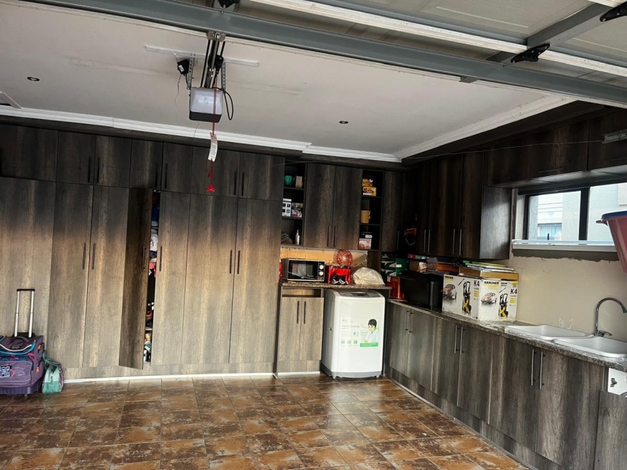 3 Bedroom Property for Sale in Mandela View Free State